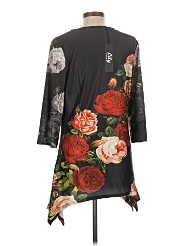 Lily by Firmiana 3/4 Sleeve Top (view 2)
