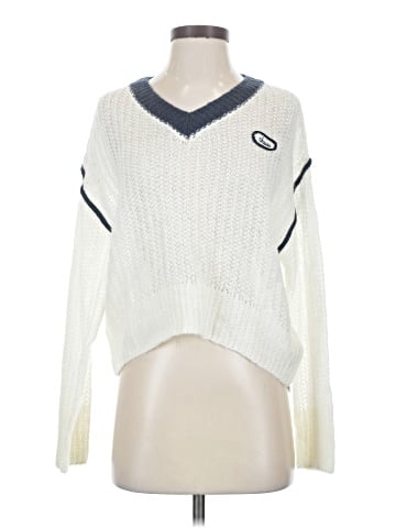 Chuu Pullover Sweater (view 1)