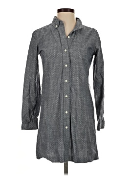 Banana Republic Factory Store Long Sleeve Button-Down Shirt (view 1)