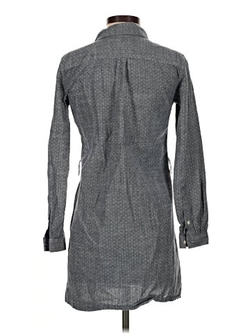 Banana Republic Factory Store Long Sleeve Button-Down Shirt (view 2)