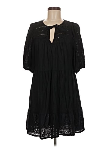 Old Navy Casual Dress (view 1)