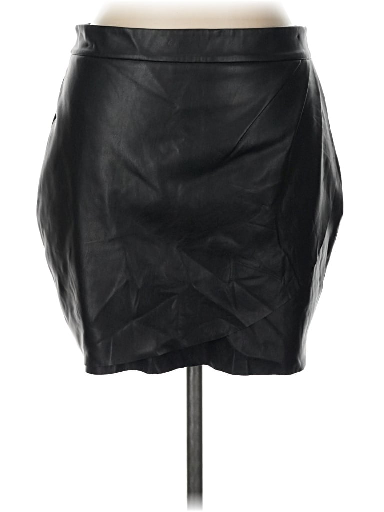 Pre-owned Express Outlet Faux Leather Skirt In Black