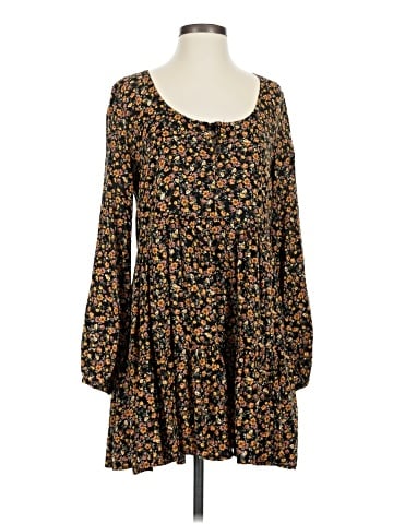 Dress Forum Casual Dress (view 1)