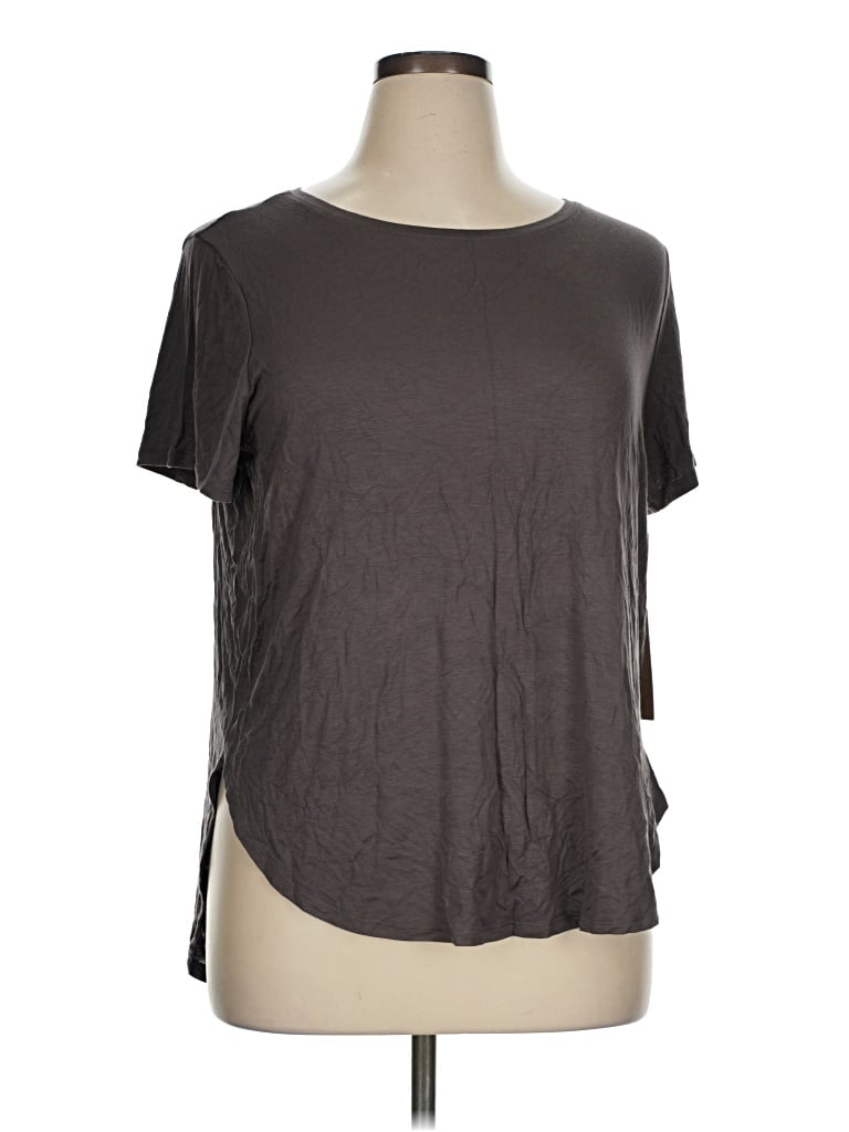Pre-owned Halogen Short Sleeve T-shirt In Brown