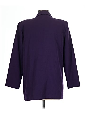 Requirements Blazer (view 2)