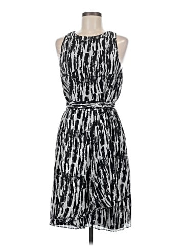Ann Taylor Casual Dress (view 1)