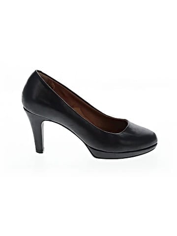Clarks Heels (view 1)