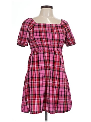 Old Navy Casual Dress (view 1)