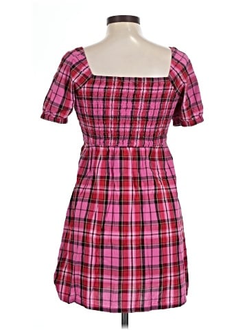 Old Navy Casual Dress (view 2)