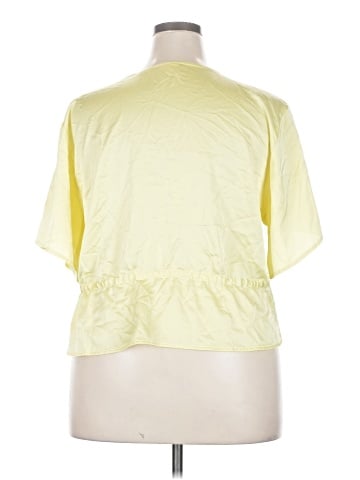 Levi's Short Sleeve Blouse (view 2)