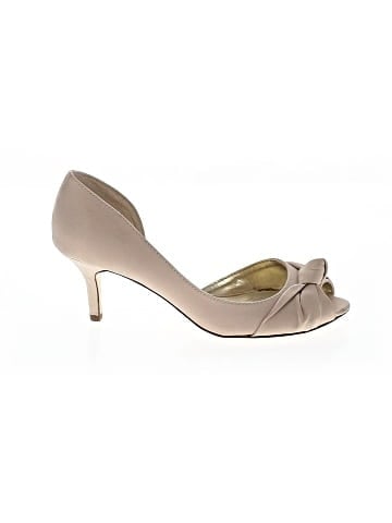 Kelly & Katie Heels (view 1)
