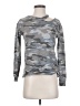 Derek Heart Gray Long Sleeve T-Shirt Size S - photo 1