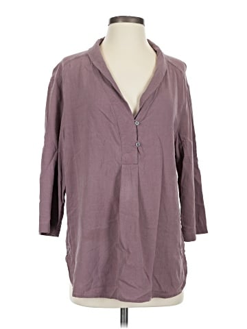 Poetry 3/4 Sleeve Button-Down Shirt (view 1)