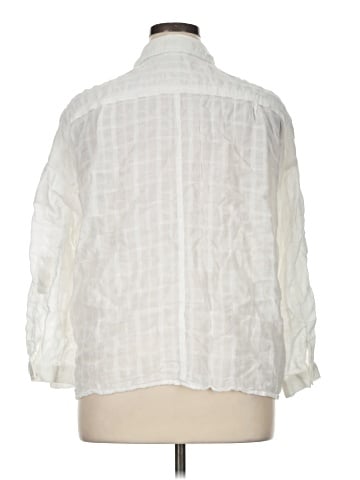 Max Studio 3/4 Sleeve Button-Down Shirt (view 2)
