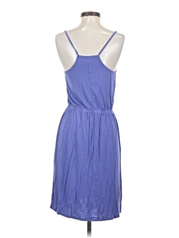 Old Navy Casual Dress (view 2)