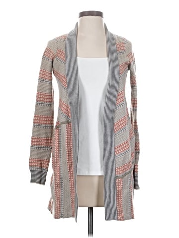 Sparrow Cardigan (view 1)