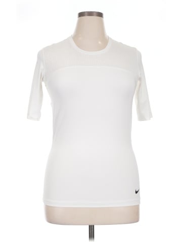 Nike Short Sleeve T-Shirt (view 1)