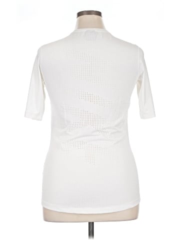 Nike Short Sleeve T-Shirt (view 2)