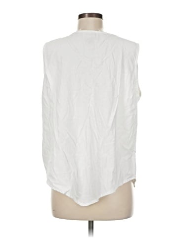 Blanc du Nil Sleeveless T-Shirt (view 2)