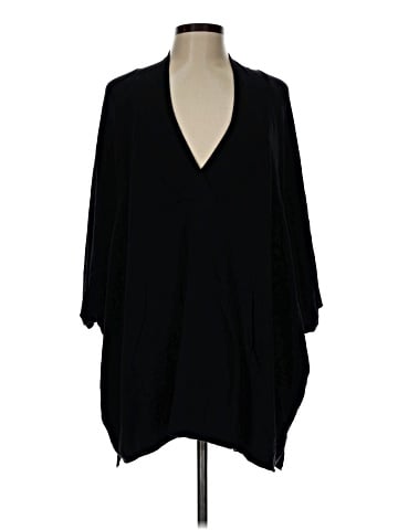 Soma Poncho (view 1)