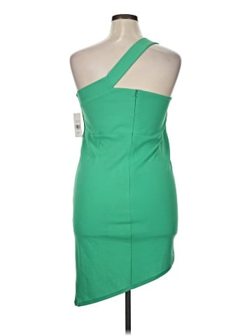 FASHION TO FIGURE Cocktail Dress (view 2)