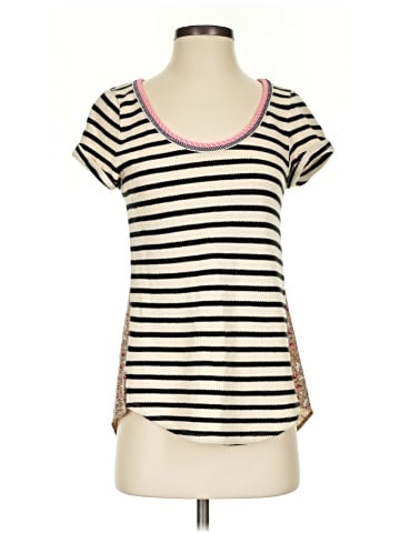 Akemi + Kin Short Sleeve T-Shirt (view 1)