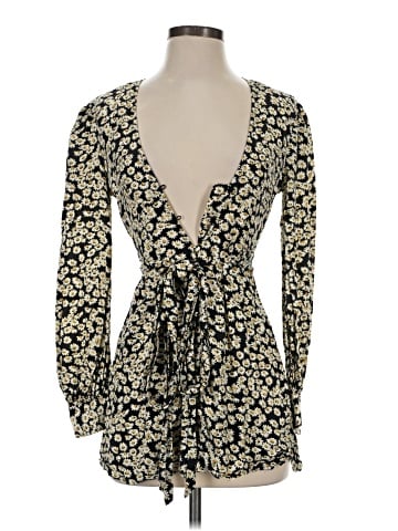 Privacy Please Kimono (view 1)