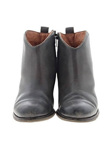 Pikolinos Ankle Boots (view 2)