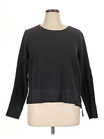 Aventura Sweatshirt (view 1)
