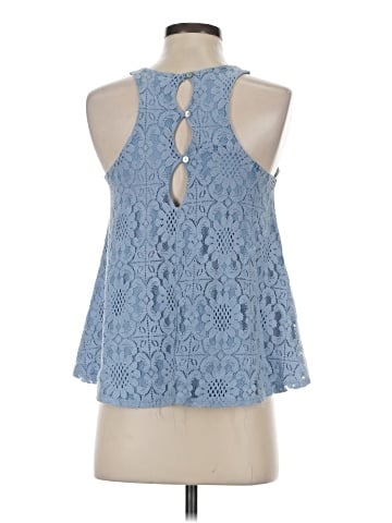 Alya Sleeveless Blouse (view 2)