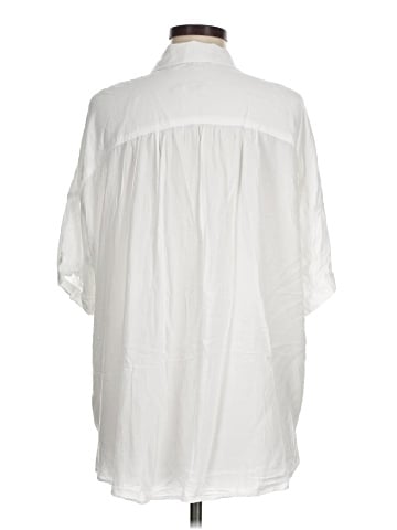 Splendid 3/4 Sleeve Button-Down Shirt (view 2)
