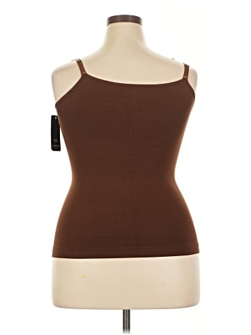 Empetua Sleeveless T-Shirt (view 2)