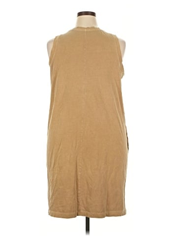 Old Navy Casual Dress (view 2)