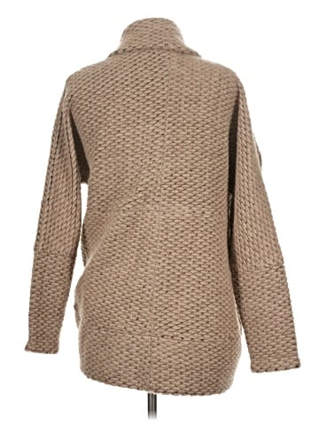 BB Dakota Cardigan (view 2)