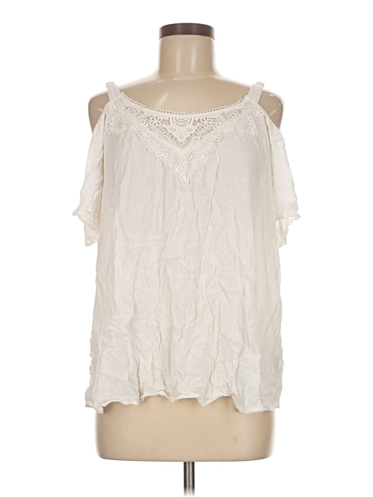Pre-owned Torrid Sleeveless Blouse In Ivory