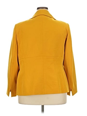 Suit Studio Blazer (view 2)