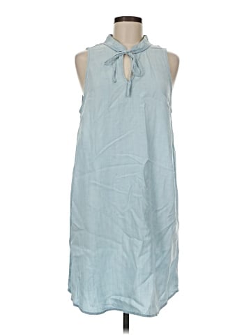 Chelsea & Theodore Casual Dress (view 1)