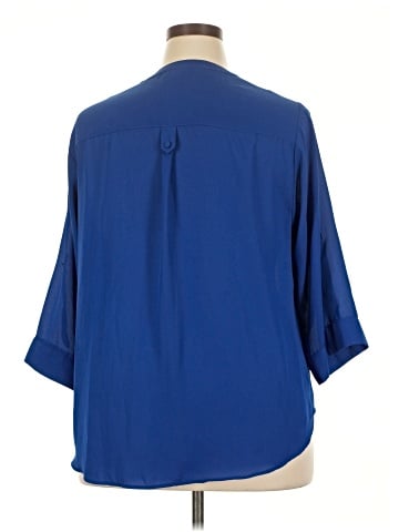 Torrid 3/4 Sleeve T-Shirt (view 2)