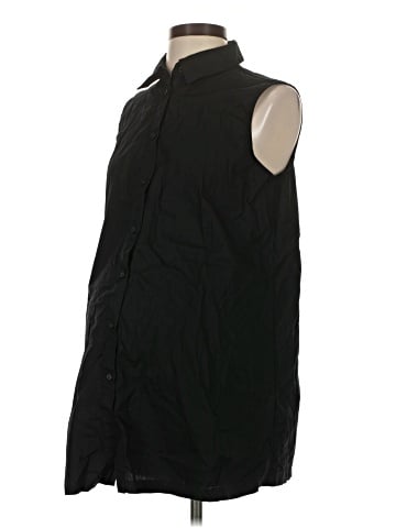 Gap - Maternity Sleeveless Button-Down Shirt (view 1)