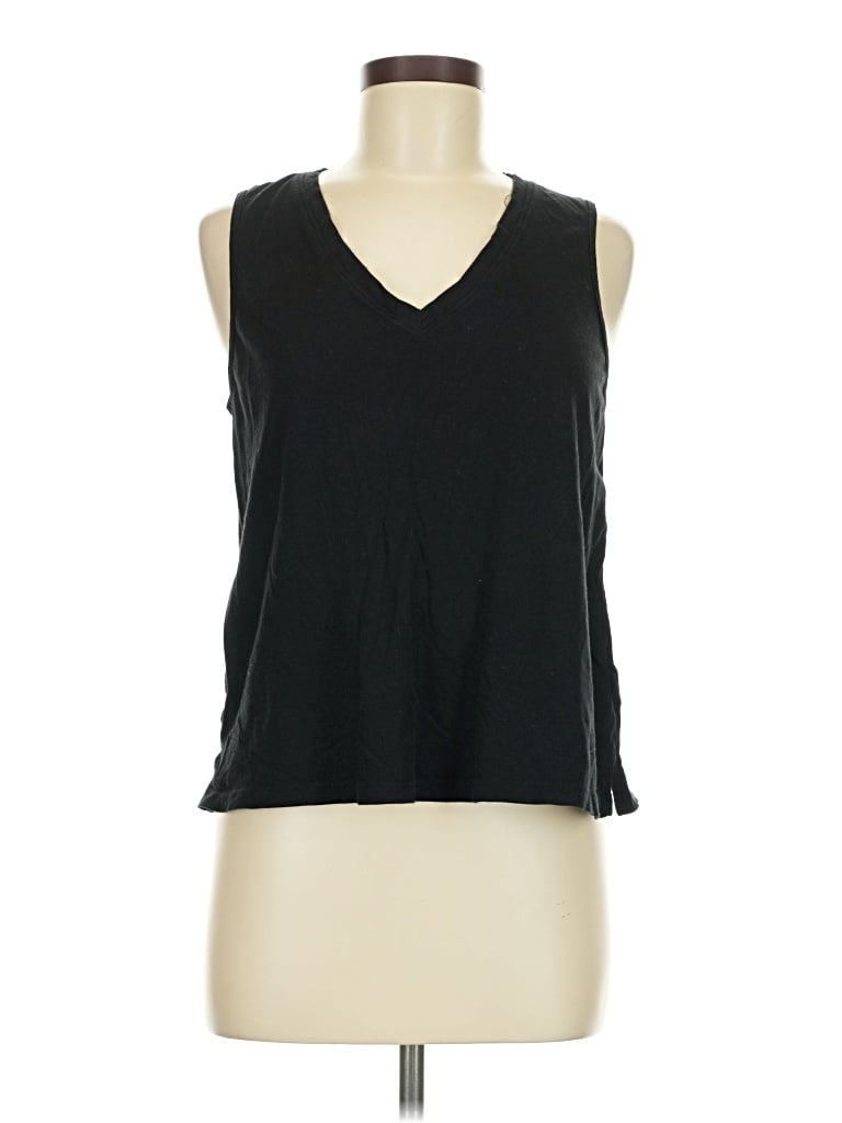 Pre-owned Old Navy Sleeveless T-shirt In Black
