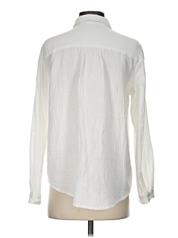 Lilla P Long Sleeve Button-Down Shirt (view 2)