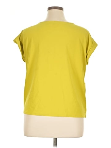 Worthington Short Sleeve Top (view 2)