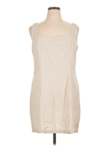 Old Navy Casual Dress (view 1)
