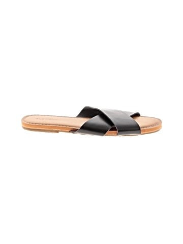 Old Navy Sandals (view 1)