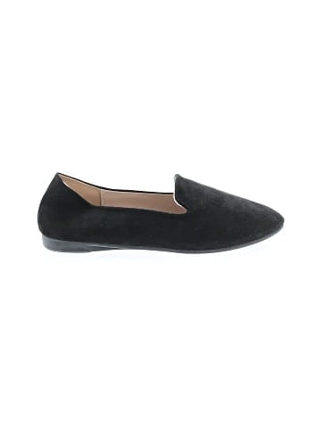 Unbranded Flats (view 1)