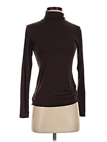 HEATTECH Long Sleeve Turtleneck (view 1)