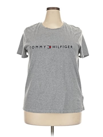Tommy Hilfiger Short Sleeve T-Shirt (view 1)