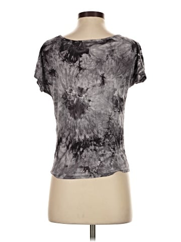 Free Kisses Short Sleeve Top (view 2)