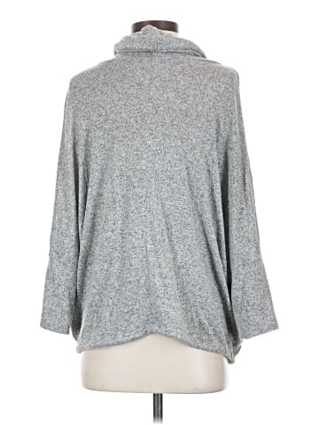 Green Envelope 3/4 Sleeve Top (view 2)