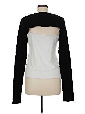 525 America Shrug (view 2)